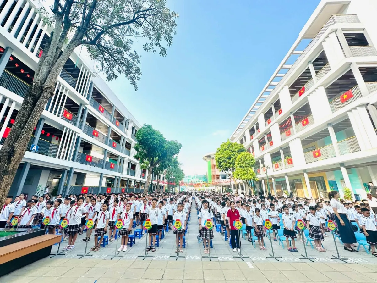 Giới thiệu trường
